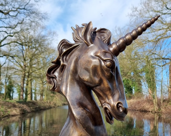 Bronze unicorn head - Unicorn bust: unique and magical gift for fantasy lovers, perfect for home and garden - Magical Bronze Art