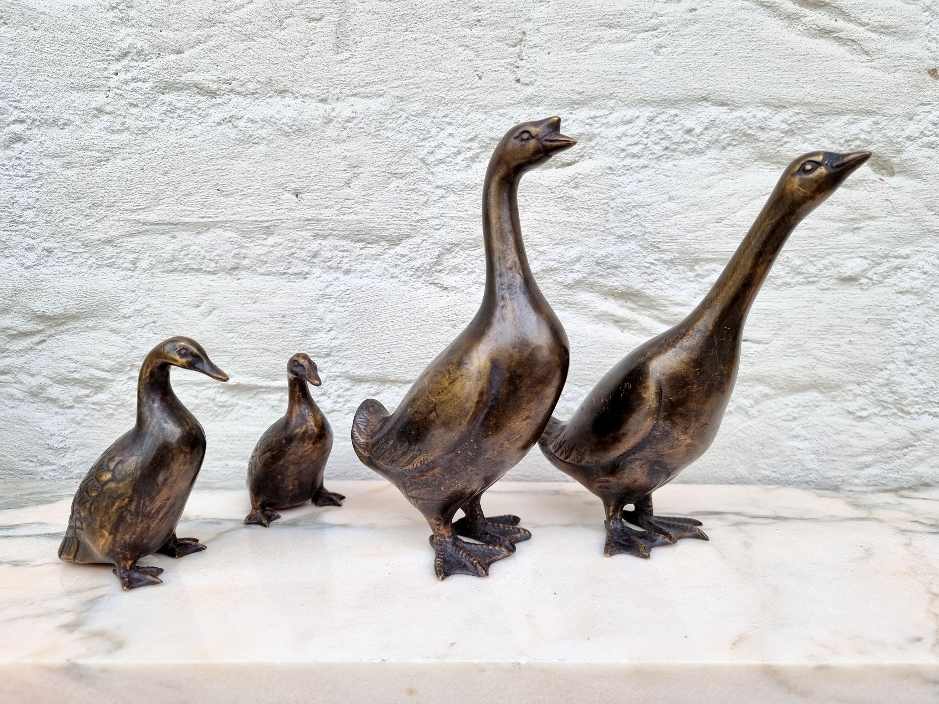 Bronze duck family Bronze geese Bronze bird figurines