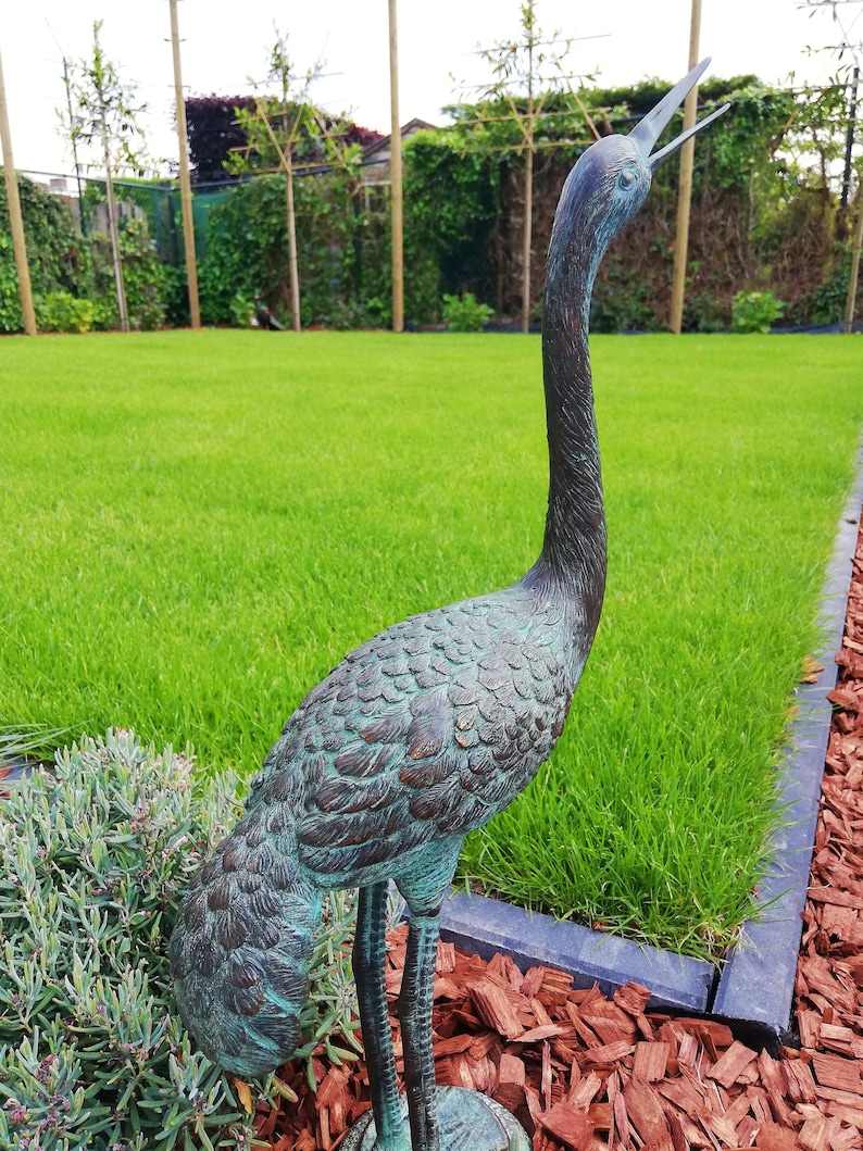 Statue en bronze dun héron/oiseau de grue image 4