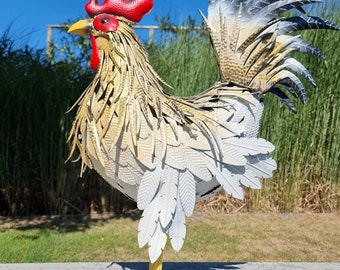 Xl iron rooster - Amazing detail and beautiful colours - Lawn & garden art