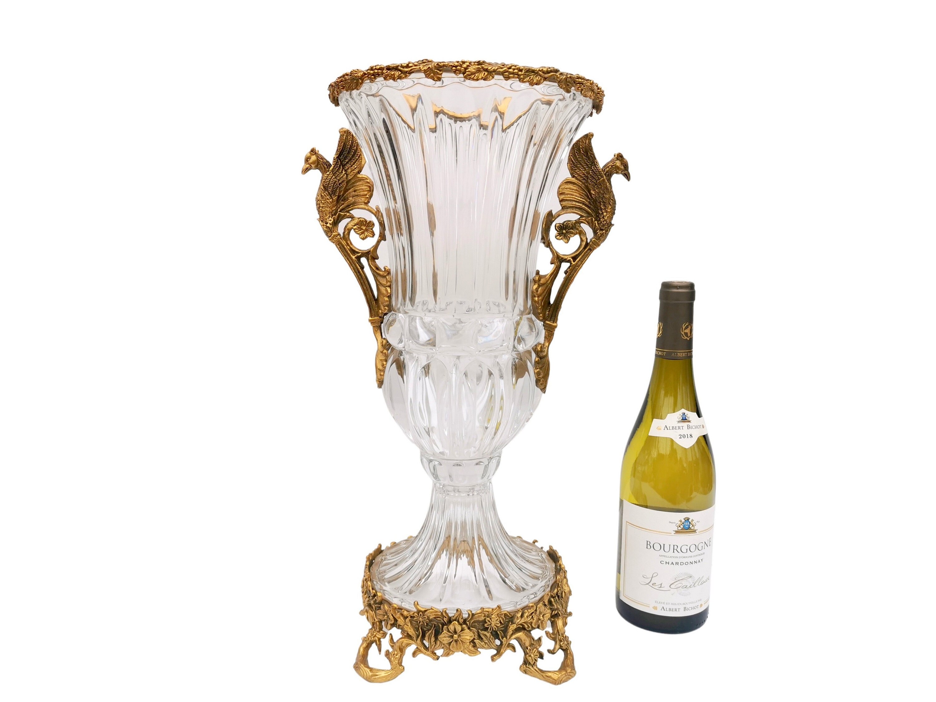 Crystal vase with bronze ornaments Luxury crystal vase