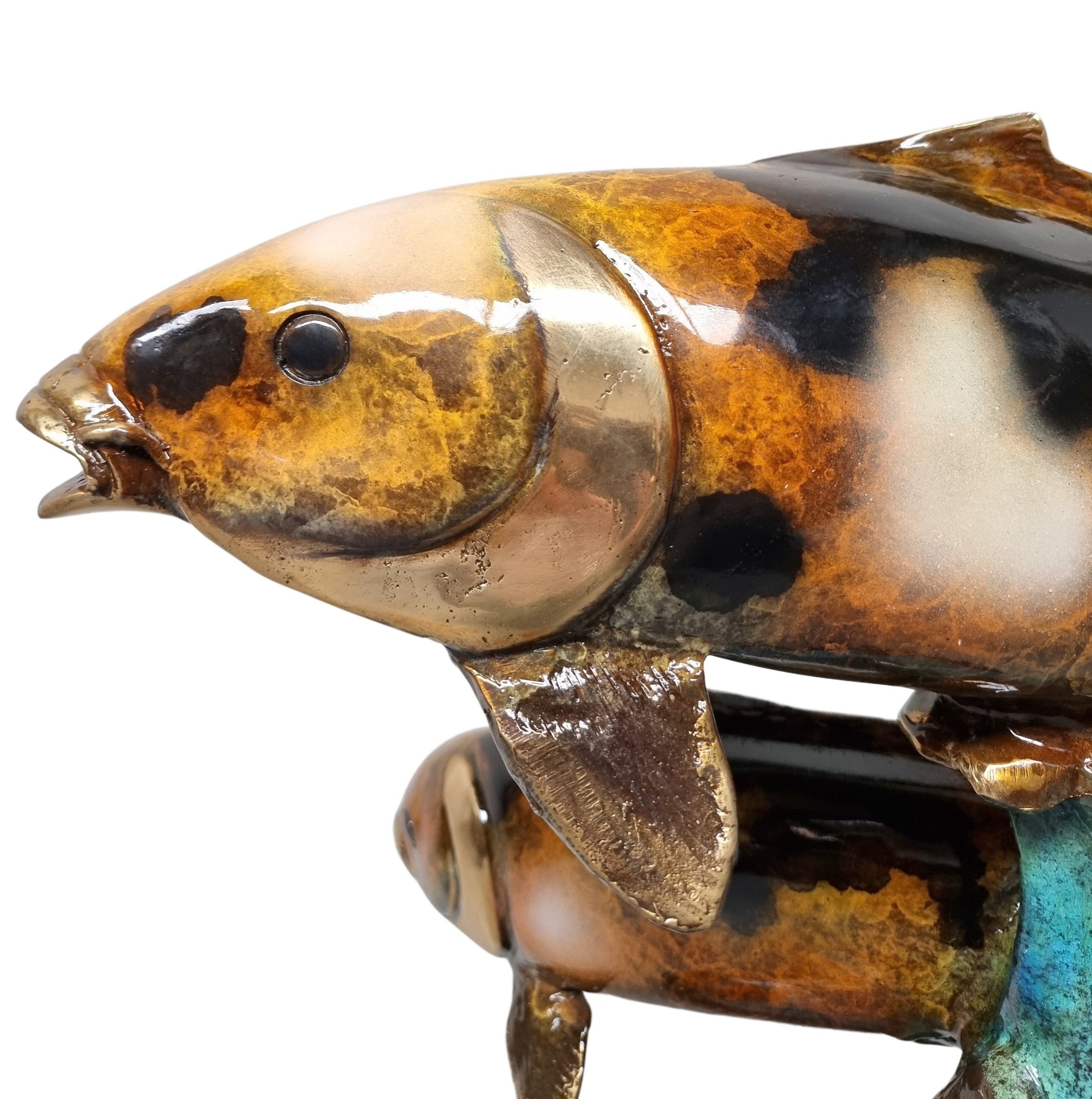 Excellent bronze sculpture of 2 Koi fish A real trophy Eyecatcher Luxurious bronze