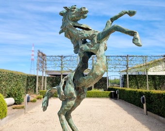 Cheval levant exclusif en bronze - Sculpture de jardin