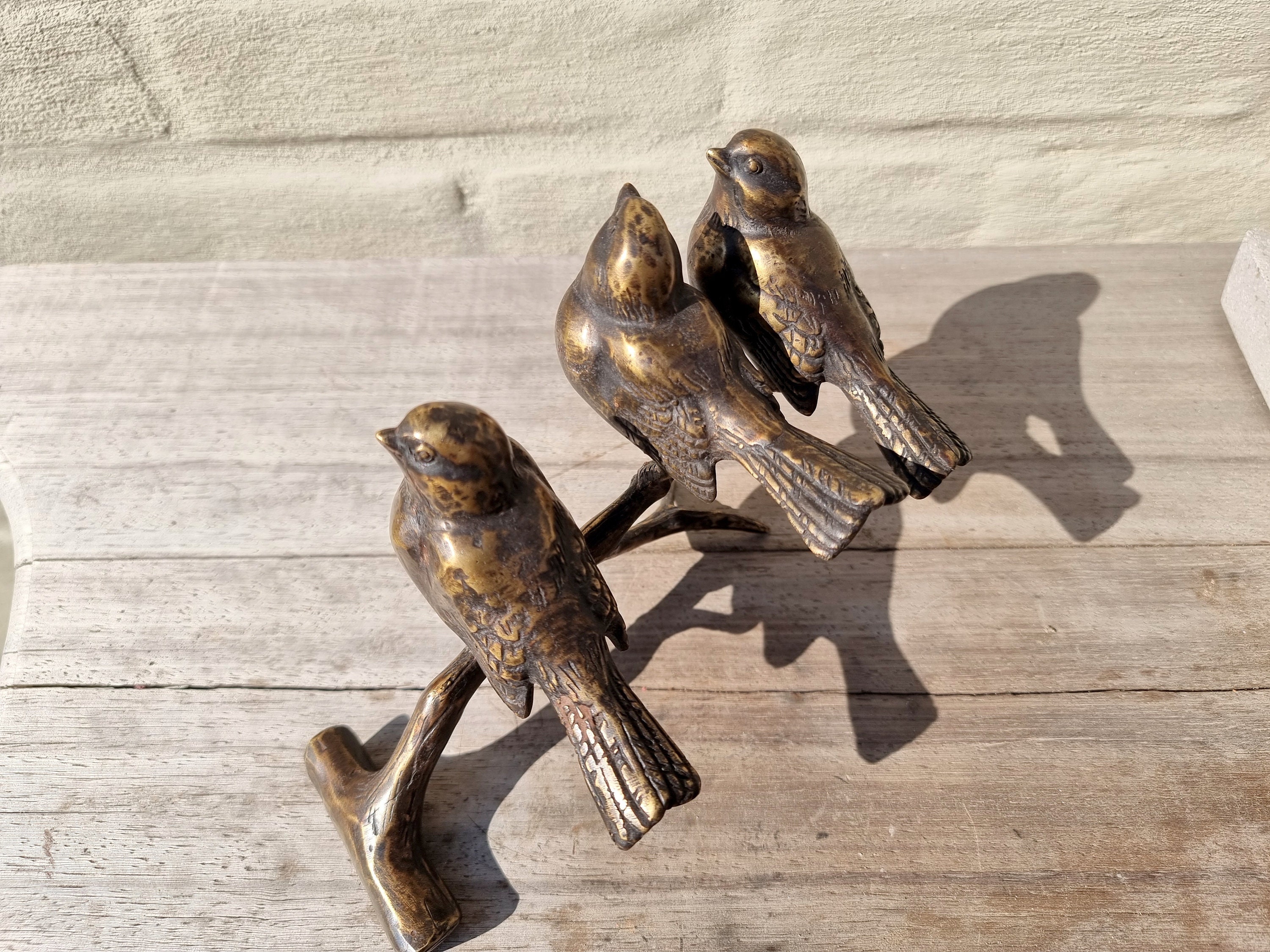 Figuras de pájaros dorados para decoración del hogar, estatua de gorrión,  detalles de decoración dorados, pájaros decorativos dorados para decoración