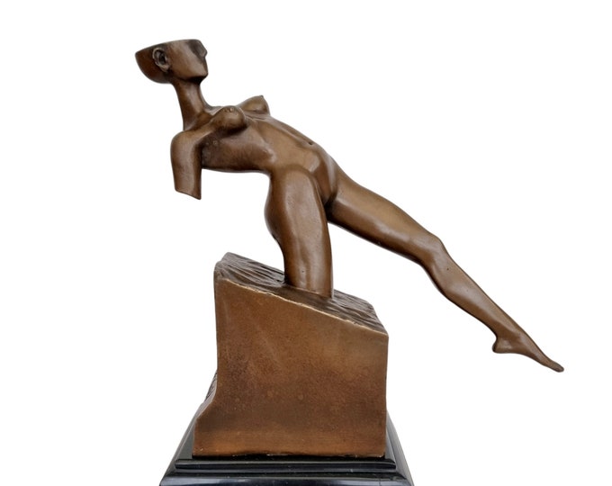 Surrealistic bronze representation of a woman's body - Bronze figures - Figurative bronze - Bronze lady gift idea - Modern art