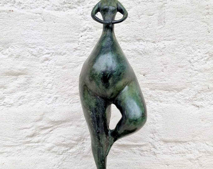 Abstract bronze lady - Decorative bronze sculpture - Contemporary bronze gift idea - Bronze ballerina - Cheerful gift