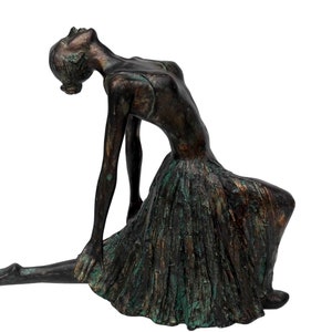 Modern sculpture of a  Ballerina