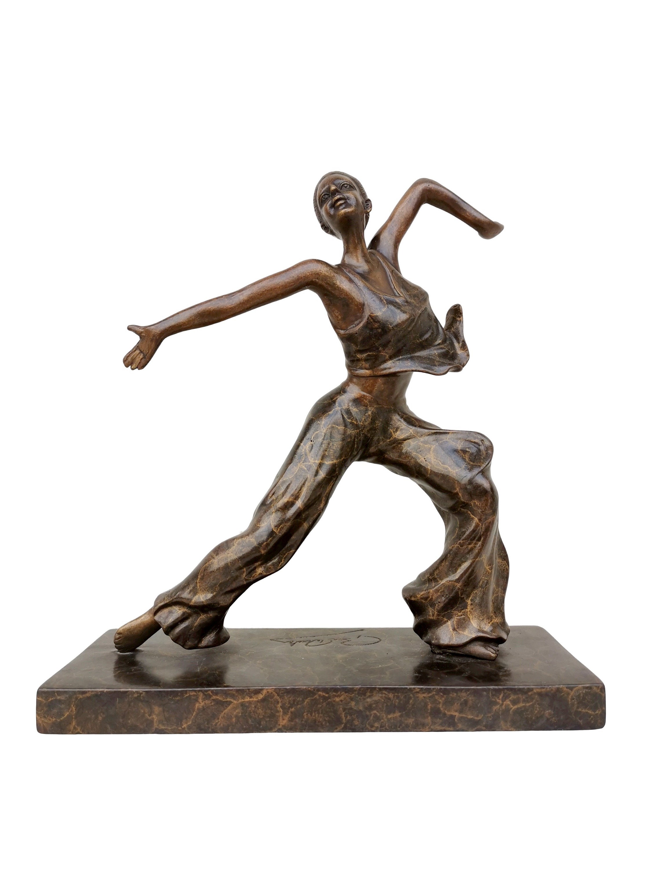 Bronze sculpture of a modern dancer Bronze art