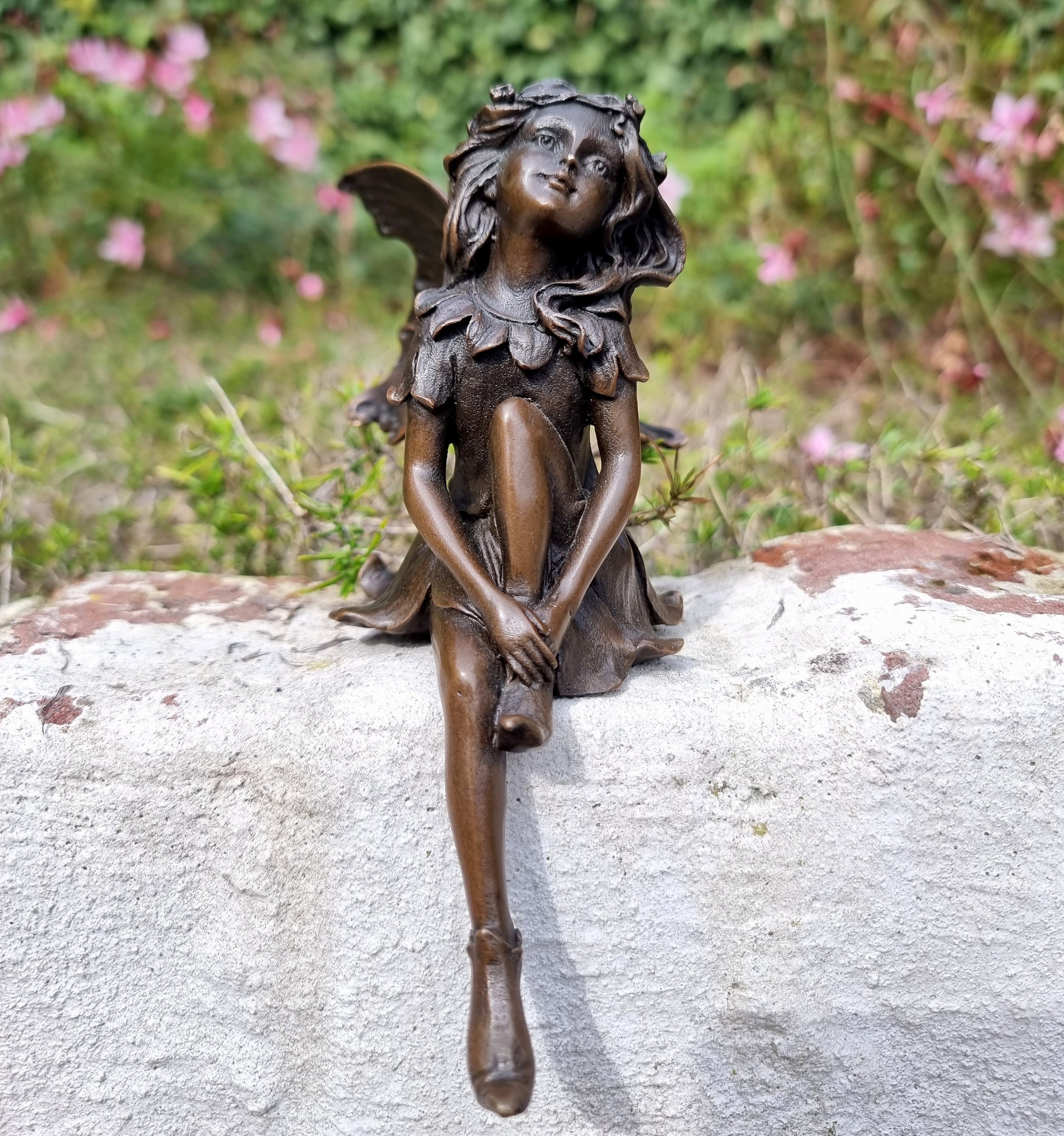 Bronze fairy Windowsill fairy Sitting pixie of the forest Forest