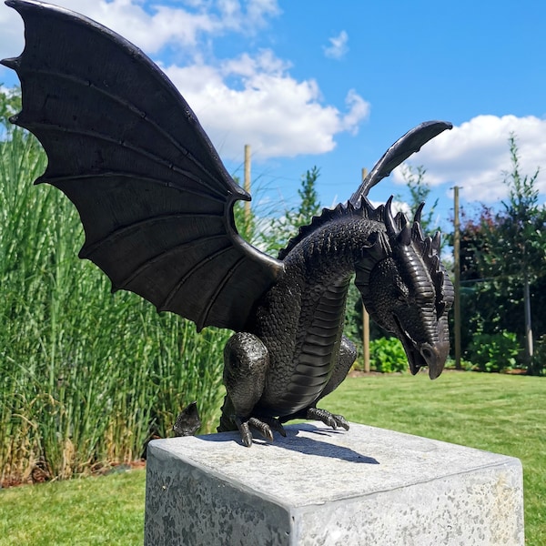 Large bronze dragon - Garden statue - Fountain - Garden spitter