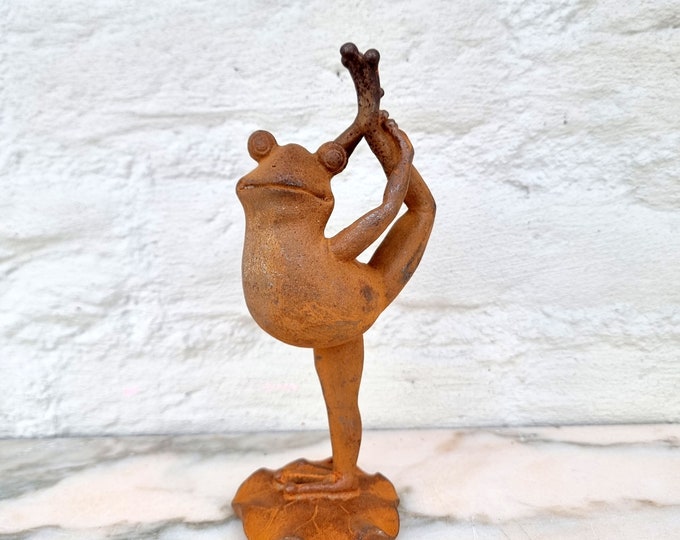 Yoga frog - Iron house ornament - Rustic and country figures - Cottagecore home decoration - Cast iron frog - yoga figures