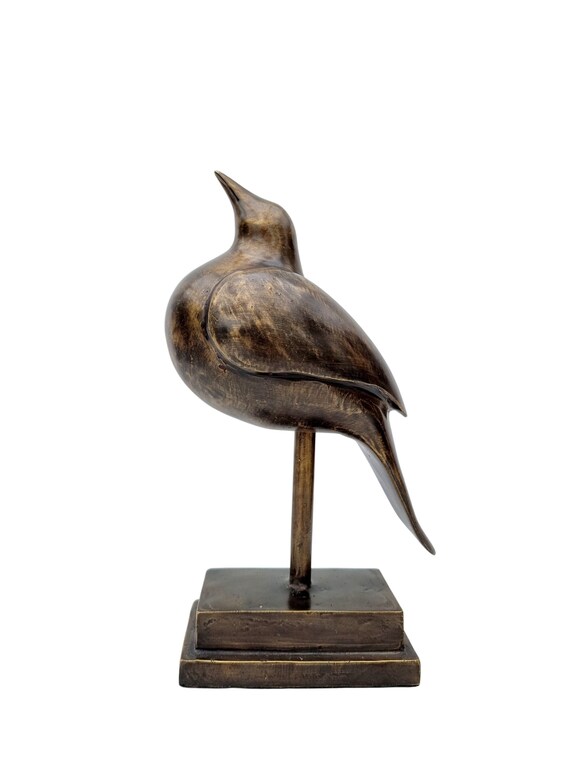 bronze sculpture artists uk