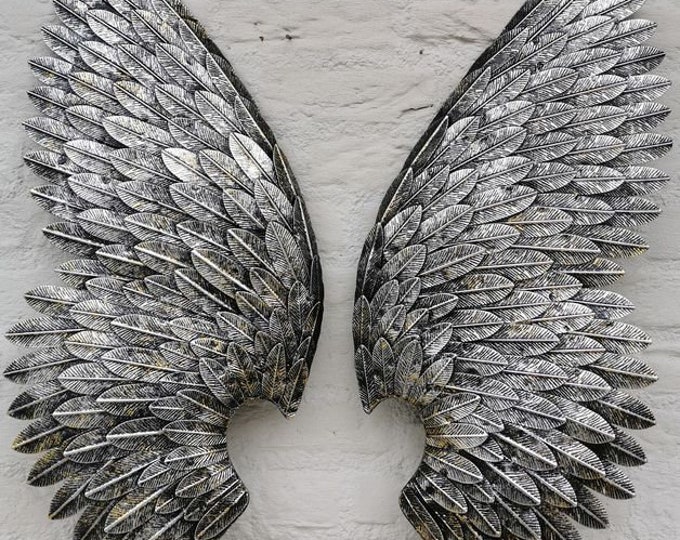 A pair of silver wall mounted angel wings - Angel wings - Christmas decoration - Wall decoration