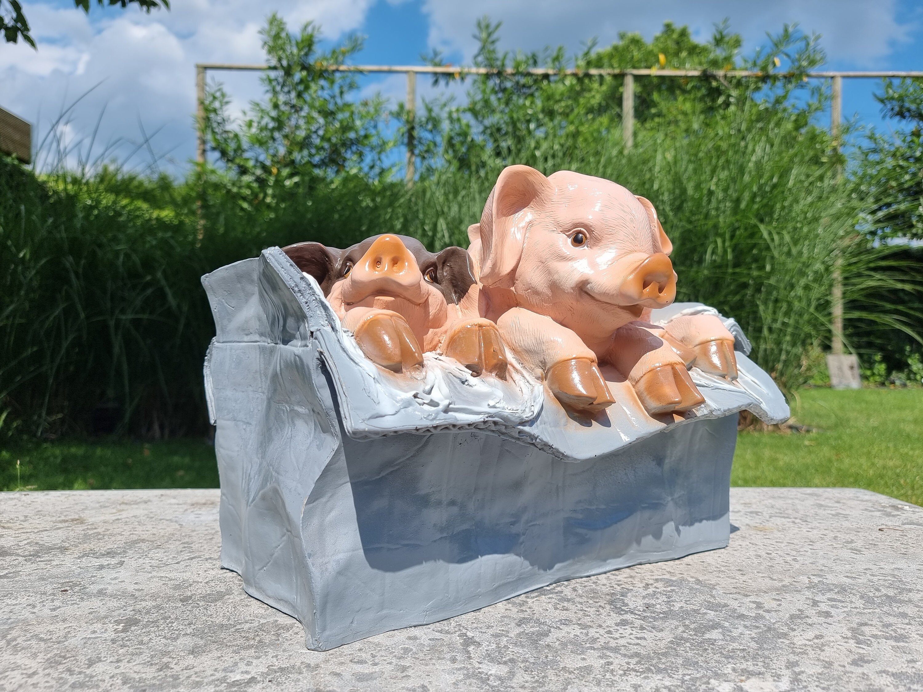 3 Little Pigs Decorative sculpture of pigs Pig farm decor