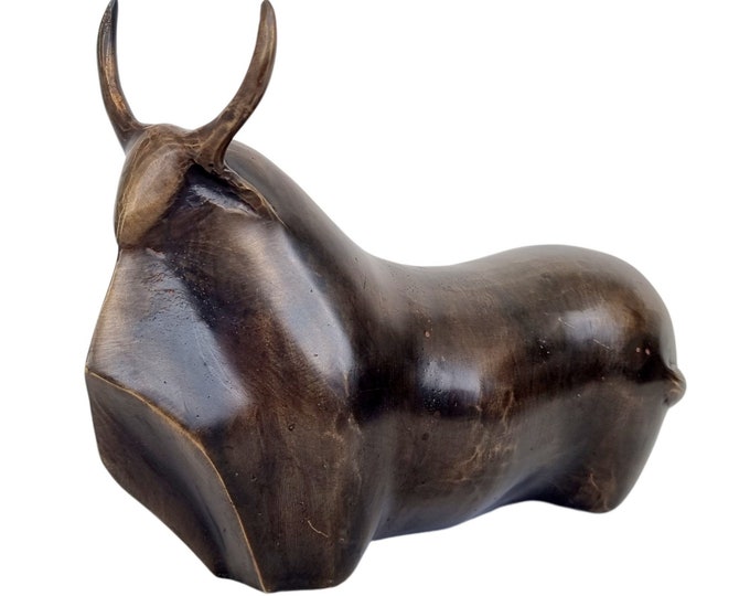 Bronze bull - Bronze bison - Abstract and modern artwork - Bronze home decoration - Contemporary home decor