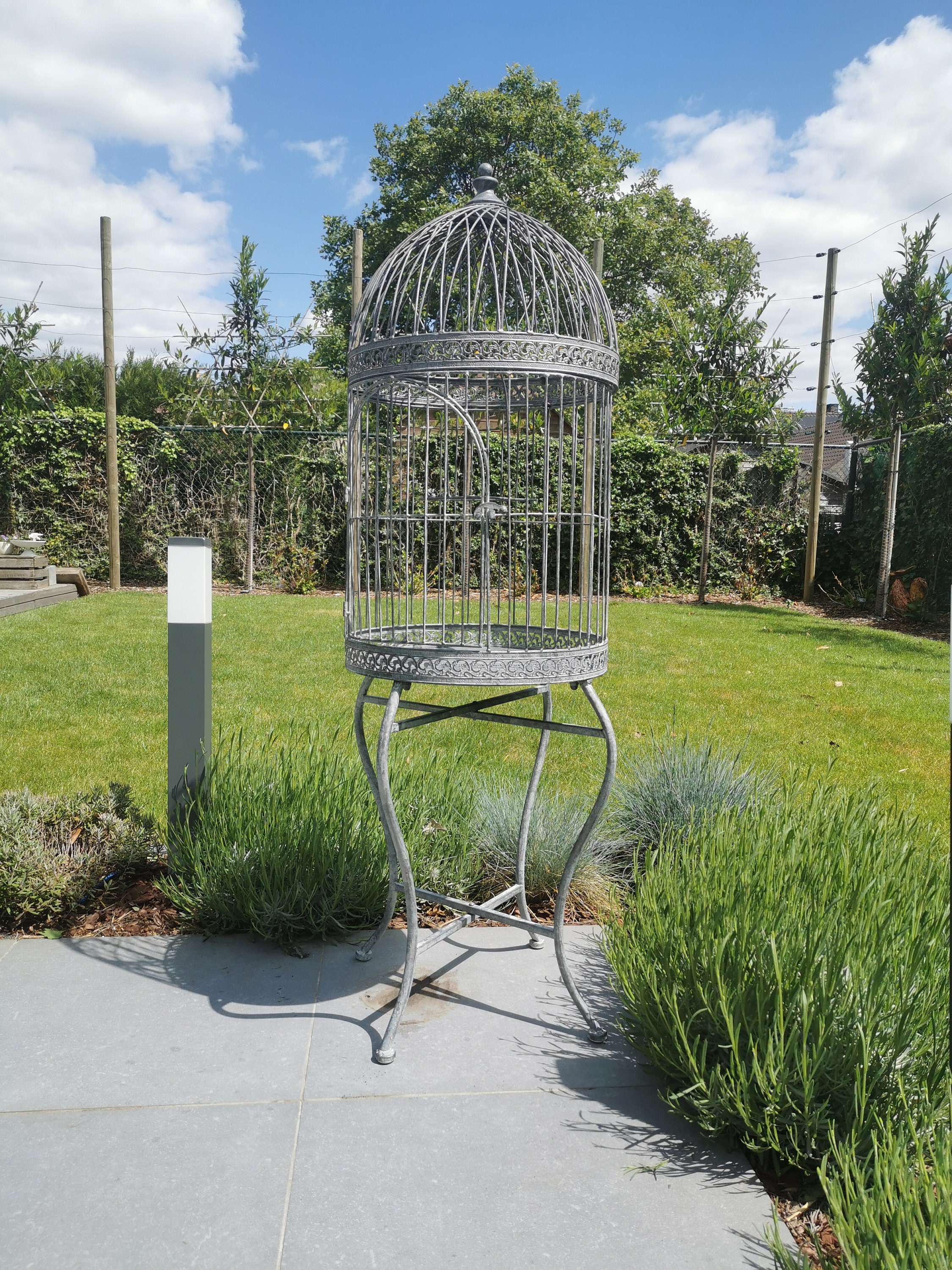 Très grande cage à oiseaux Fer forgé cage à oiseaux sur pied -  France