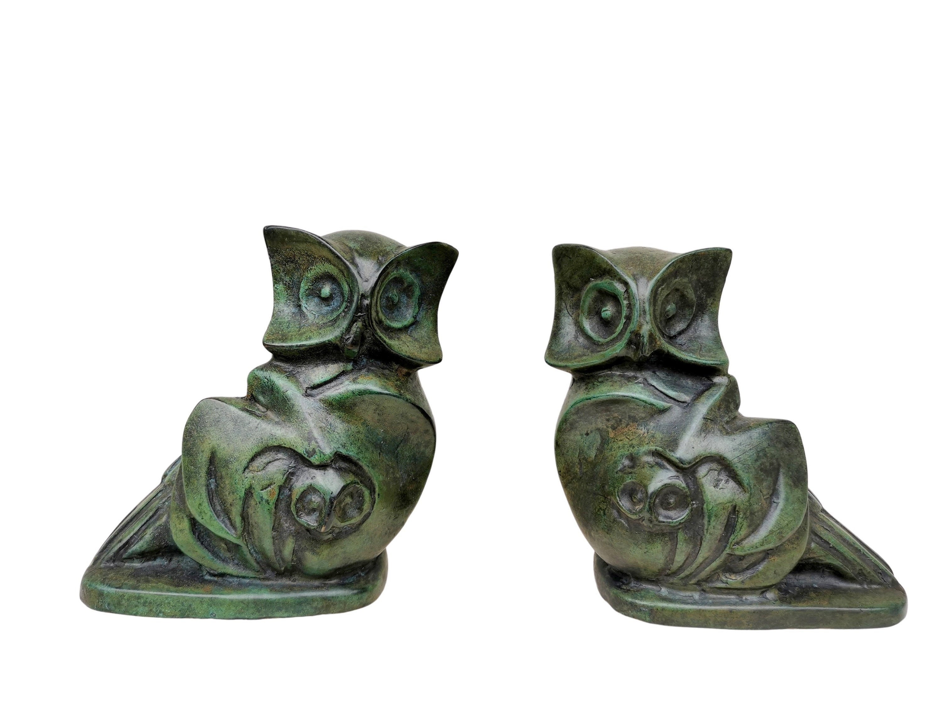 A pair of bronze owls in art deco style Bronze owl ornaments