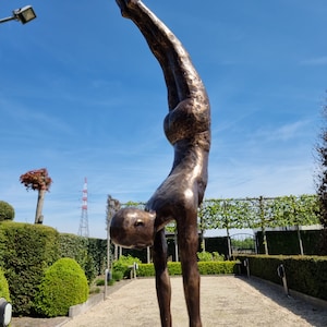 Beautiful bronze acrobat Bronze athlete gymnast Modern bronze works of art image 3