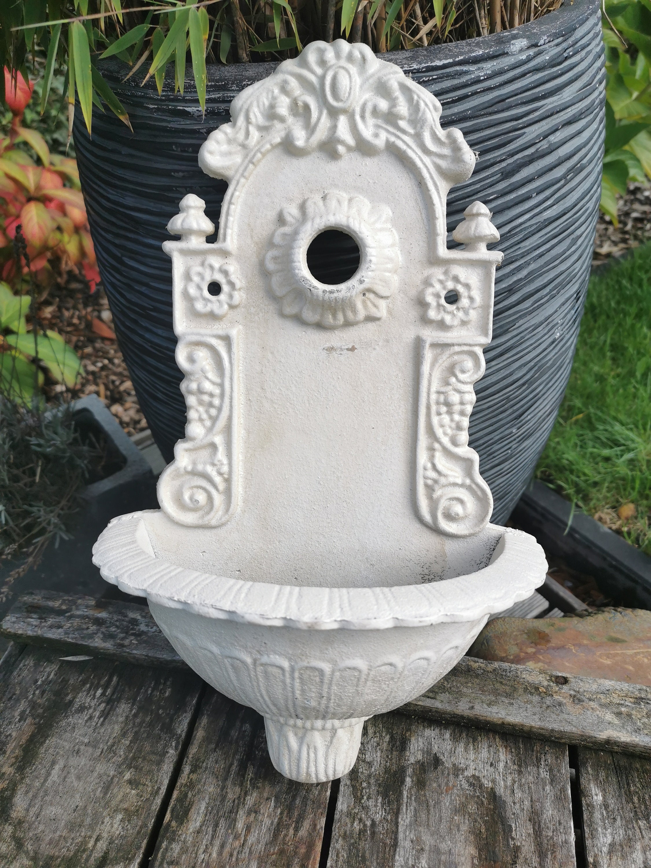 A Cast Iron Wallfountain Etsy