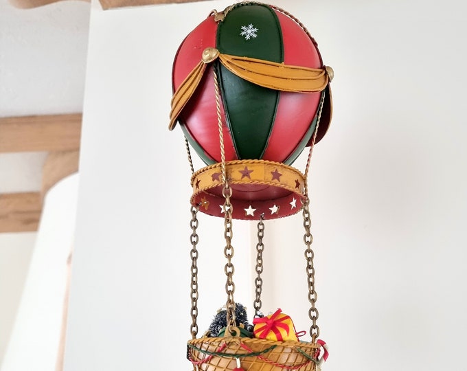 Hot Air Balloon - Christmas - Metal Christmas Decoration - Ceiling Christmas Decoration