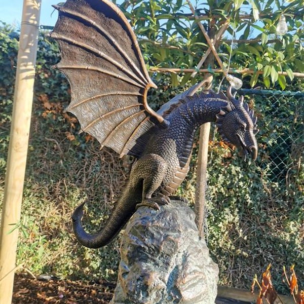 Large bronze dragon - Garden statue - Fountain - Garden spitter