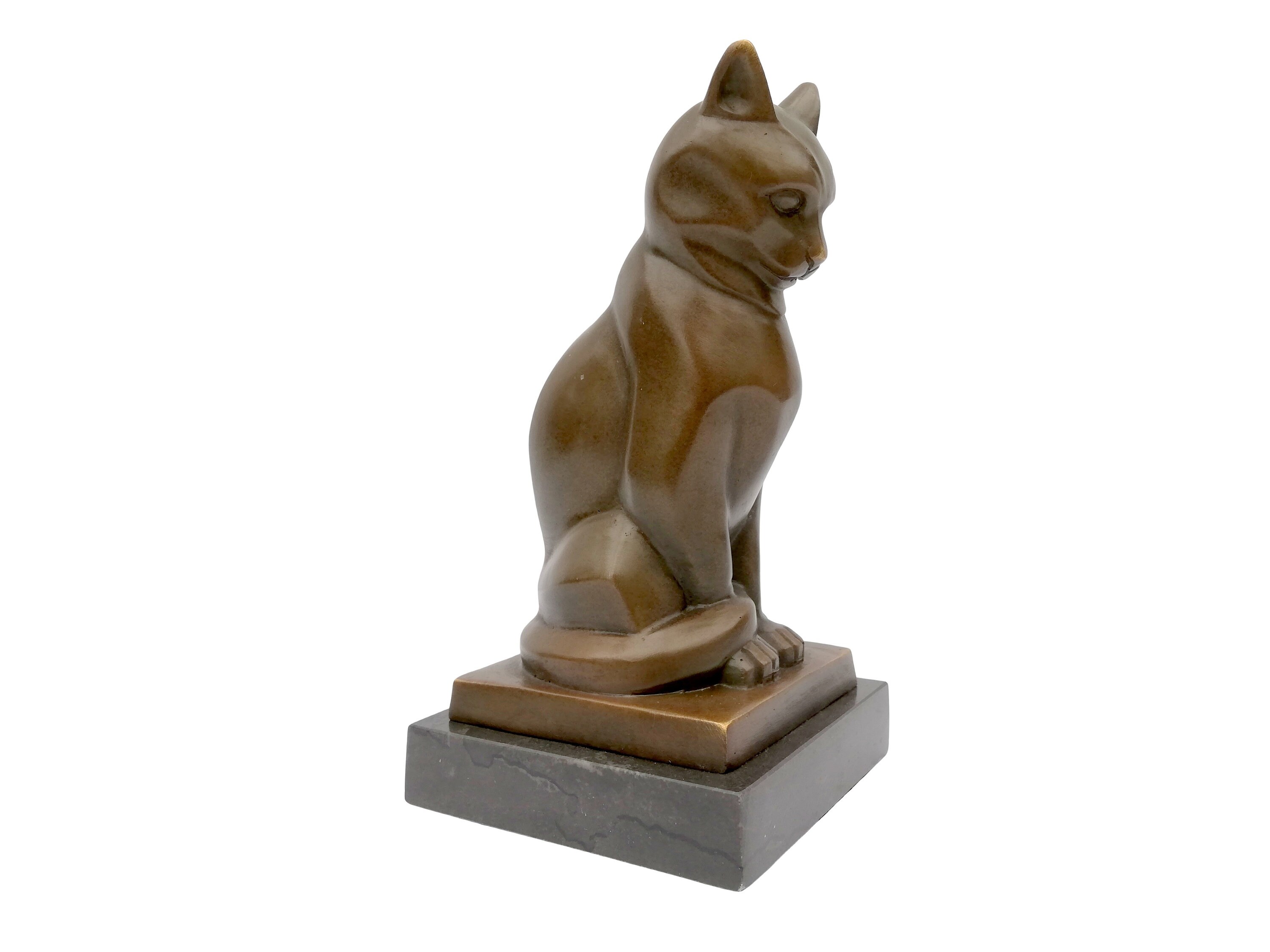 A bronze cat statue in Art deco style