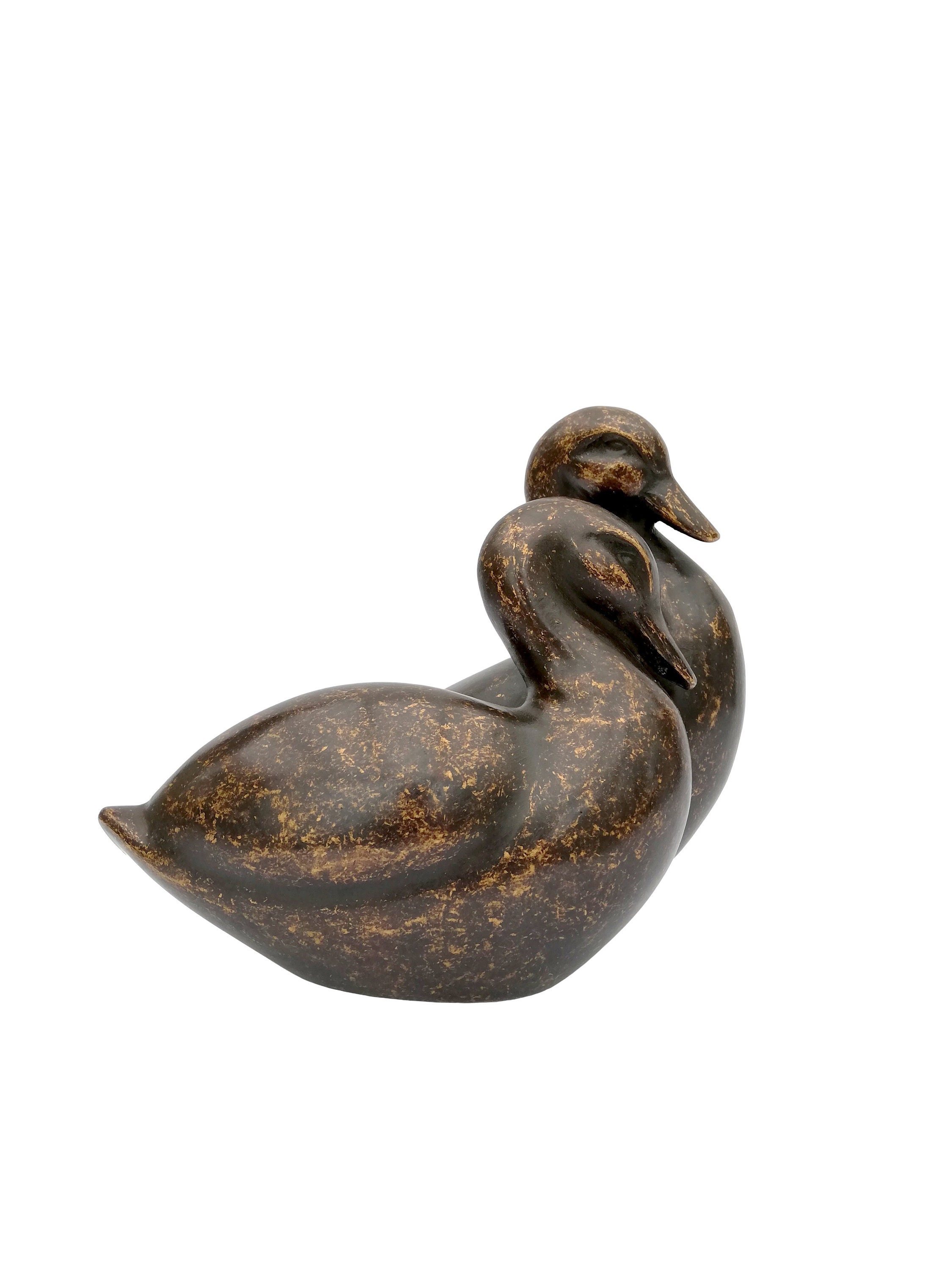 A couple of loving ducks Bronze sculpture