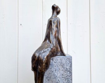 Modernist bronze sculpture - Stargazer - Woman looking at the stars