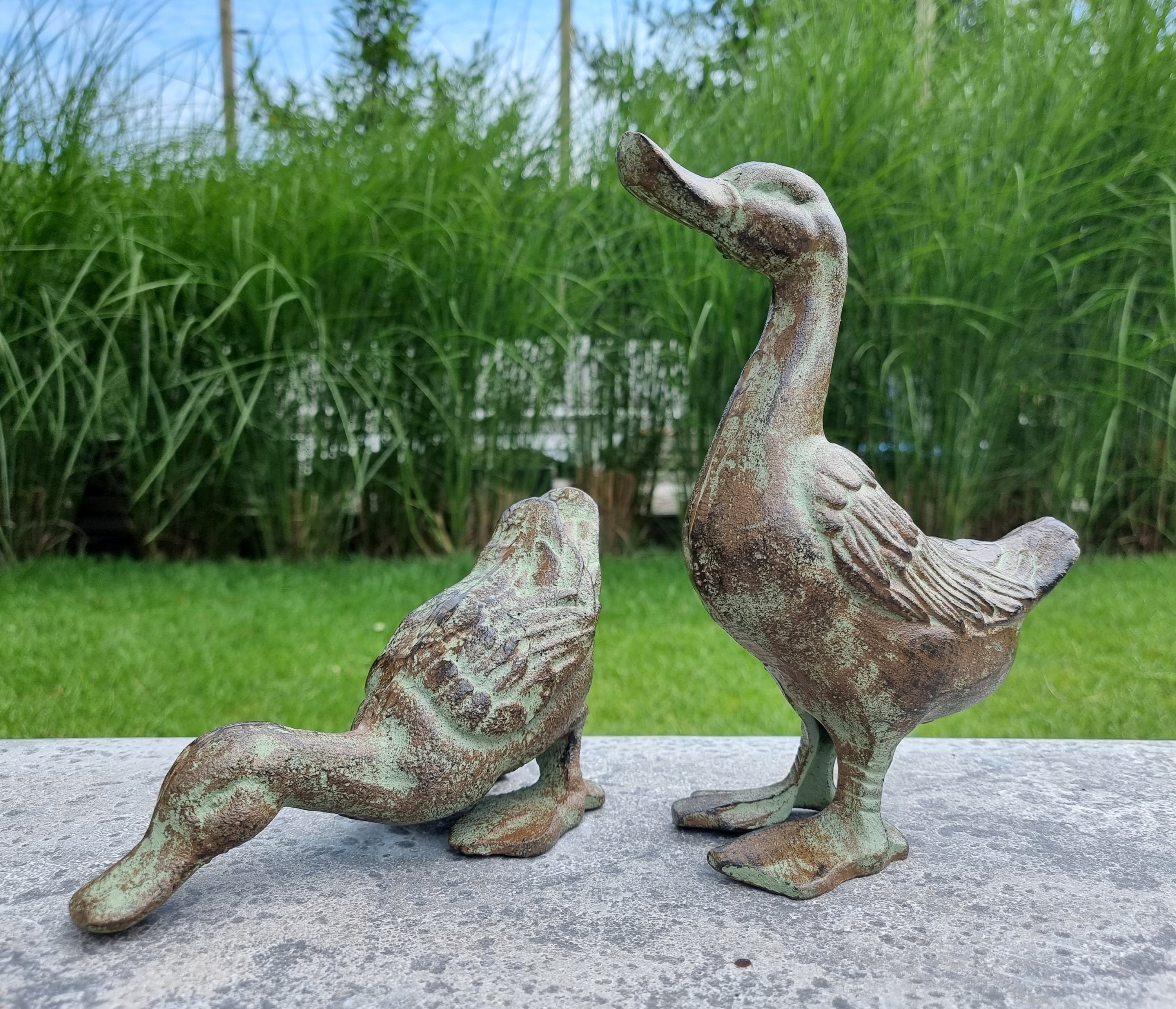Cast iron Ducks Garden and patio decor Garden statues pond decoration