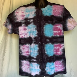 XL Panes Tie Dye T-Shirt