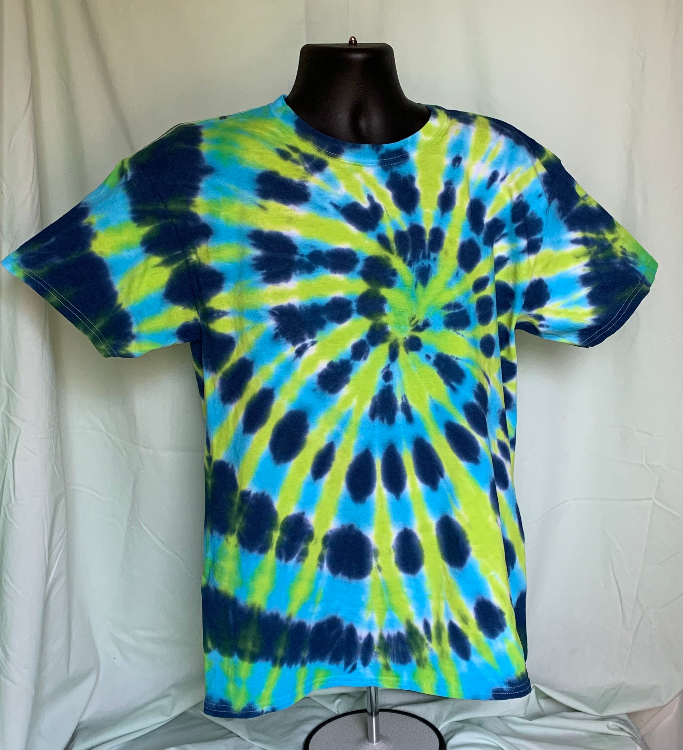 TnTDesigners - Etsy