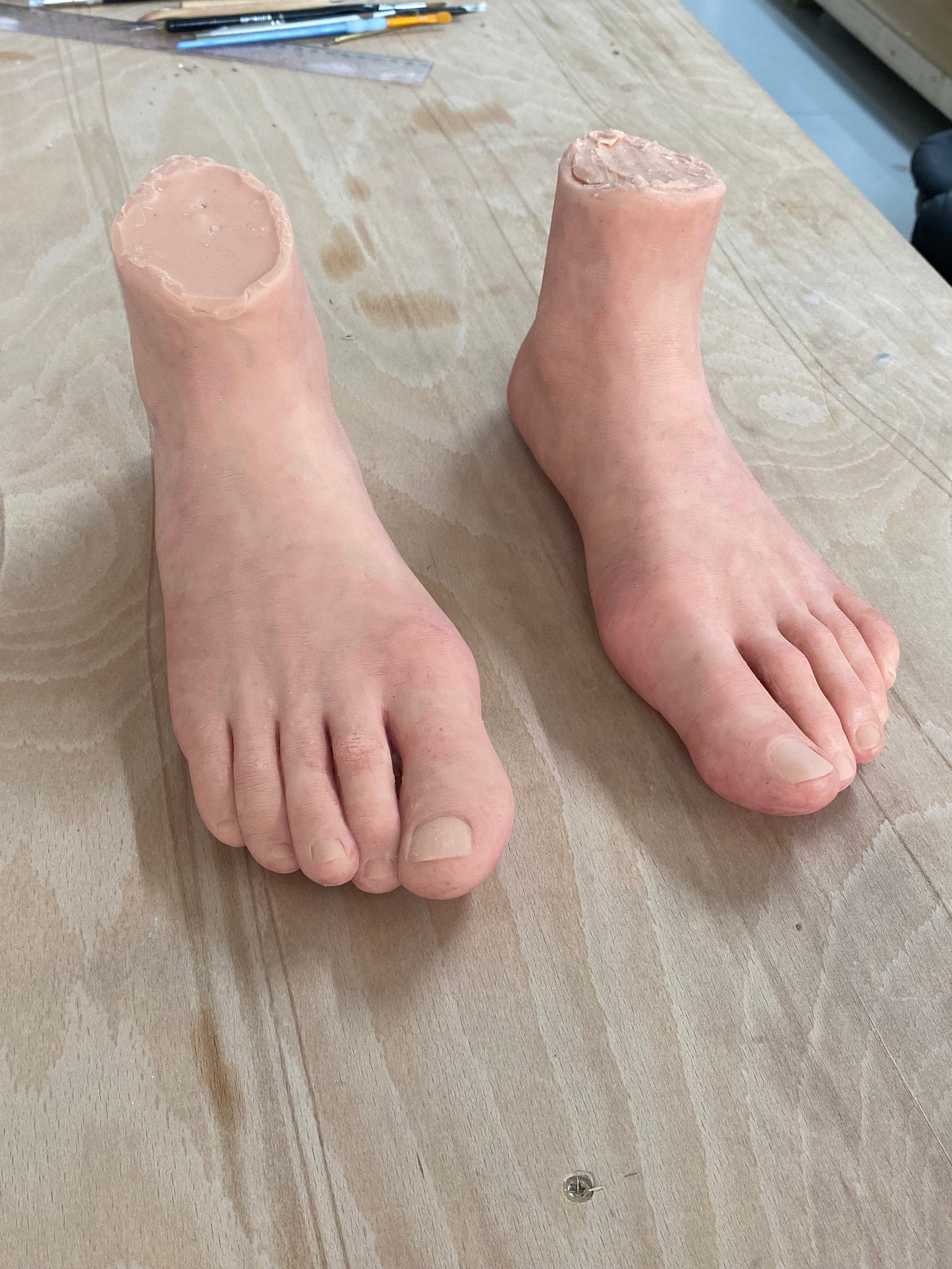 Just Sculpt Silicone Feet With Calf Bone Female Pair