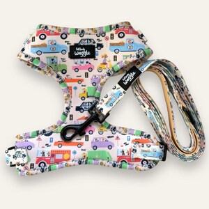 Dogs on the Road - Adjustable dog harness and leash set | lead, dog harness | bundle | for extra small and large breeds | cars | puppy