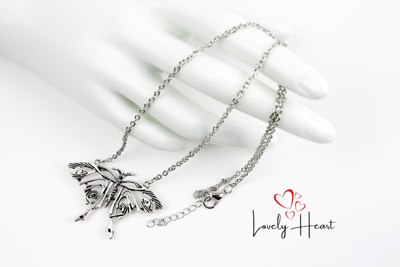 Mamma mia butterfly necklace Clearance