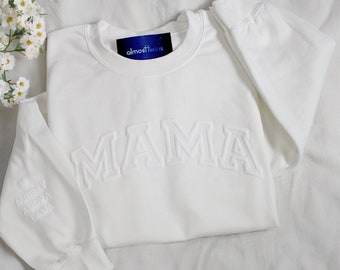 Personalized Embossed Mama Sweatshirt with Kid Names on Sleeve, Mothers Day Gift, Birthday Gift for Mom, Gift for new moms, Sweater for mom