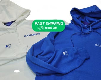 Op maat geborduurde datum Romeins cijfer, hoodie met initialen op mouwen, bijpassende hoodies, Valentijnsdag en kerstcadeau, jubileumcadeau