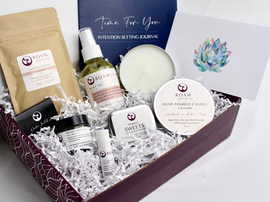 New Mom Gift Basket, New Baby Gift Basket, Gift Basket New Mom (BF7BO)