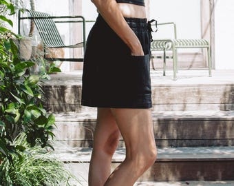 Short en chanvre pour femme • Ceinture élastique avec cordon de serrage Vêtements décontractés Vêtements durables Bio • Coton noir Vêtements de détente Coupe confortable Été