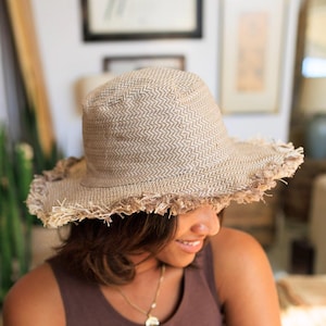 Hanf Sonnenhut • Unisex Strand Kopfbedeckung •Boho Hats Bio-Reiseschutz Leichte, Atmungsaktive Sommerkappe Herringbone Texture Natural