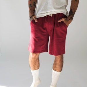 Pantalones cortos de cáñamo para hombre • Pantalones cortos deportivos de algodón orgánico • Ropa deportiva sostenible • Pantalones cortos casuales para estar en casa • Pantalones cortos para entrenar • Pantalones cortos transpirables de jersey de cáñamo para hombre