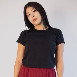 T-shirt classique à col rond en chanvre et coton biologique pour femmes, vêtements en chanvre respectueux de lenvironnement, chemise en chanvre Crew Black