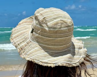 Kapelusz przeciwsłoneczny z konopi, lniany kapelusz plażowy w paski w stylu boho, ręcznie robiony kapelusz, szeroki kapelusz z ekologicznym, zrównoważonym rondem, unisexowy kapelusz przeciwsłoneczny