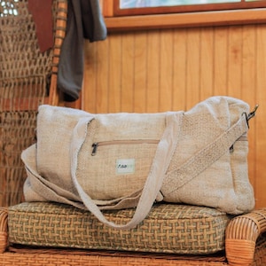 Hennep reistas • Weekendtas, essentiële reistas, sporttas • Natuurlijke reistas, effen • Hennep sporttas • Asatre Design minimalistische stijl