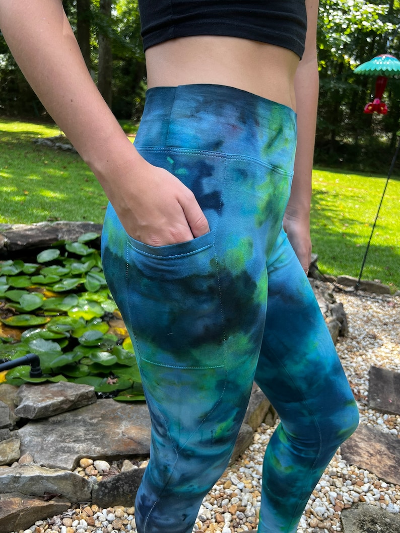 Hemp Leggings With Pockets Tie Dye, Hemp Athleisure, Yoga Tie Dye Pocket leggings Asatre Woman's Hemp Clothing image 7