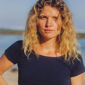 Yoga Hemp Top Workout Athletic Wear Sustainable Fitness Apparel Natural Fabric Construction Eco Friendly Material Breathable Comfortable Design Scoop Neck Style Short Sleeve Option Fitted Midriff Cut Versatile Layering Piece Multiple Color