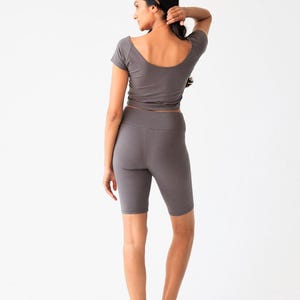 Henneptopje • Sportkleding Duurzame kleding Fitnesskleding Natuurlijke stof • Yogashirt Milieuvriendelijk ademend materiaal Trainingstop afbeelding 15
