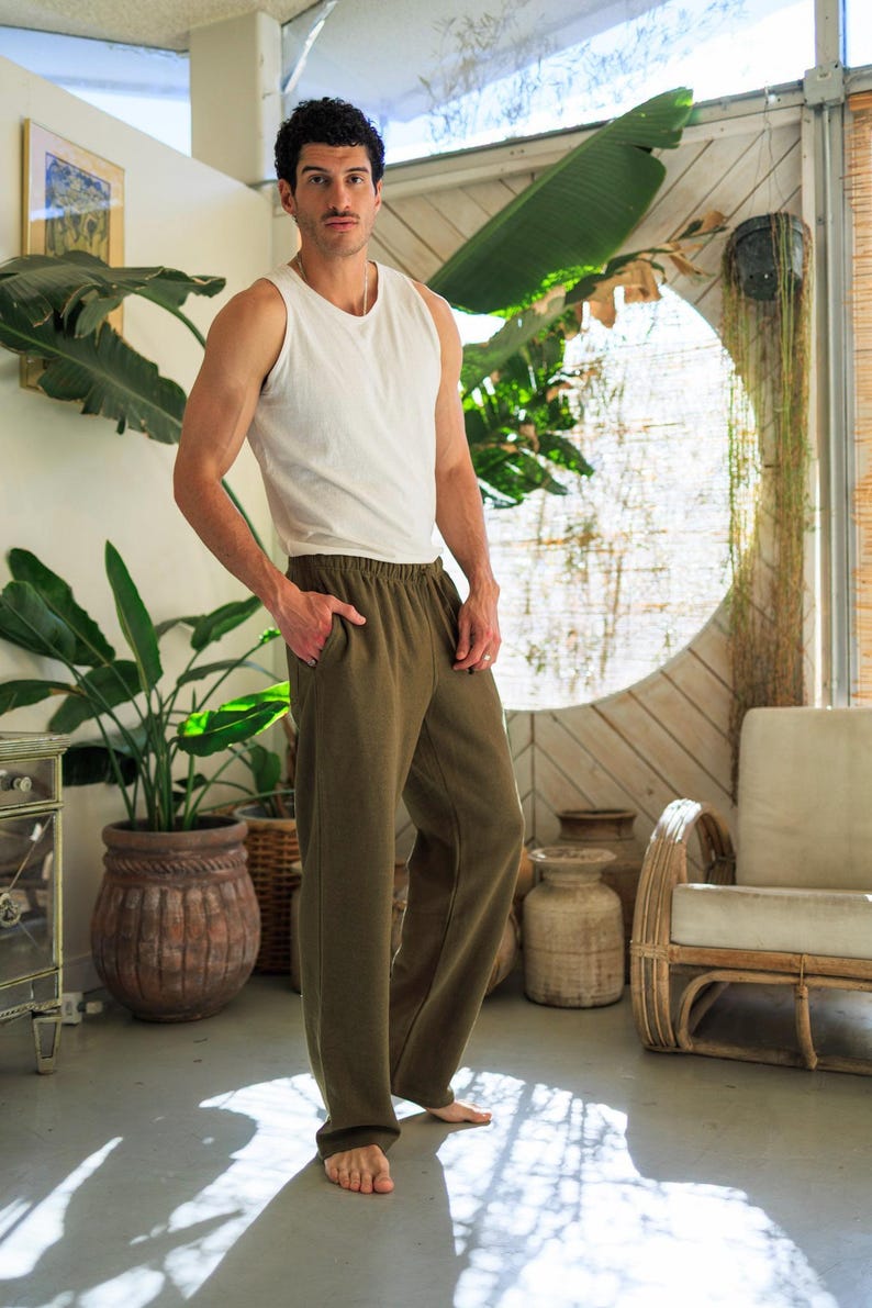 Hemp Tank Top Workout Shirt Gym Clothing Organic Material Breathable Fabric Athletic Wear Sustainable Fashion Muscle Tee Fitness Apparel Natural Fiber Eco Friendly Lifting Shirt Performance Gear Moisture Wicking Design Comfortable Fit