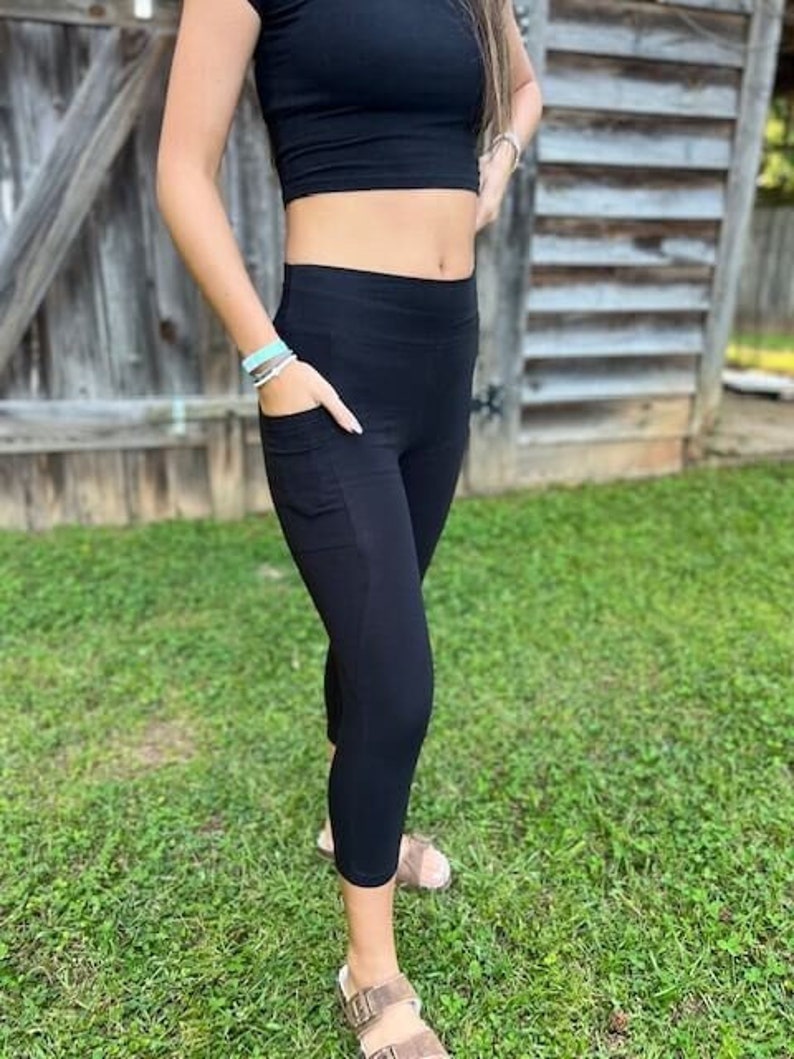 Hemp Capri Leggings With Pockets, Hemp Athleisure, Cropped Hemp Leggings by Asatre Black