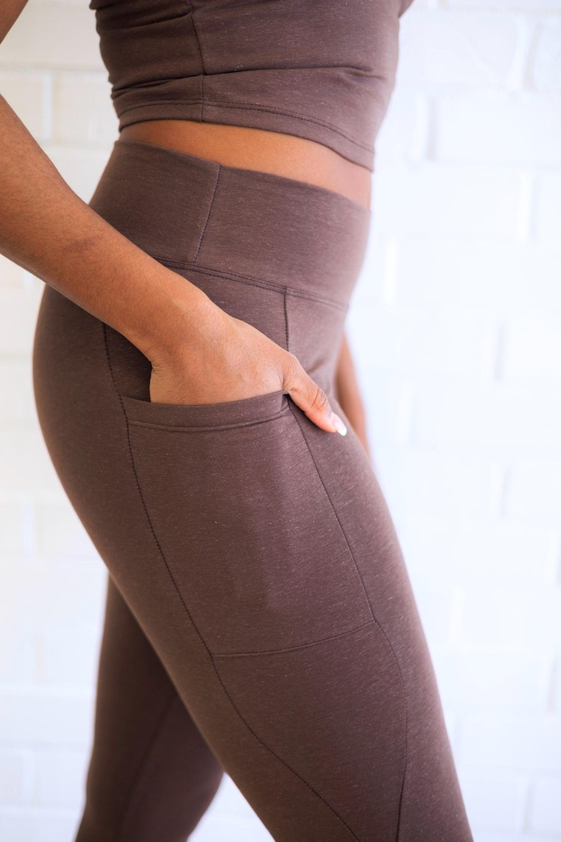 Hemp Capri Pocket Leggings by Asatre