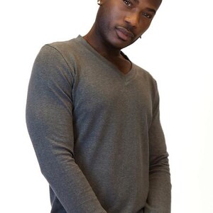 Chemise à col en V en chanvre • Vêtements durables et respectueux de l'environnement en coton biologique • Vêtements de sport pour hommes • Haut décontracté à manches longues pour superposition de couches Fibre naturelle image 14